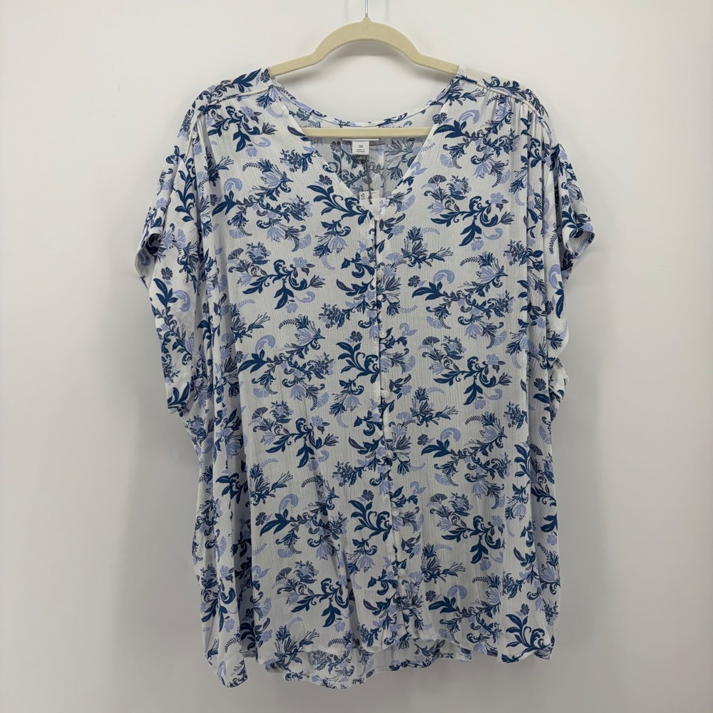 Liz Claiborne Women 3X White Blue Floral Blouse Button Front V-Neck Short Sleeve